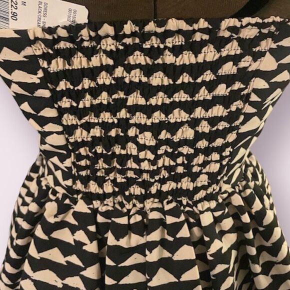 Forever 21 | Black and White Strapless Printed Dress - Picture 3 of 7